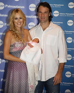 Carolina Cerezuela, Carlos Moyá y su hija Carla