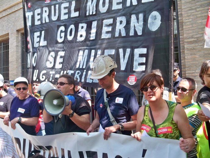 Mineros En La Manifestación Del Pasado 30 De Mayo En Zaragoza