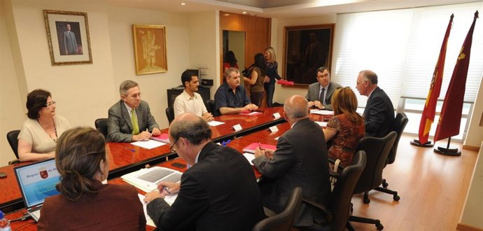 Ballesta  Presenta El Borrador De Anteproyecto De Ley De Emprendedores