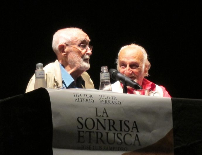 José Luis Sampedro, En Primer Plano, Ante La Mirada De Héctor Alterio
