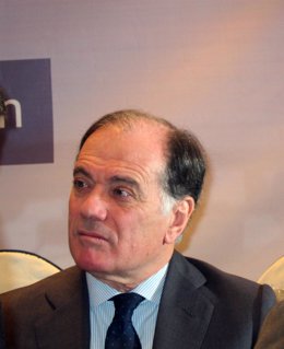 El Consejero De Economía Y Empleo, Tomás Villanueva