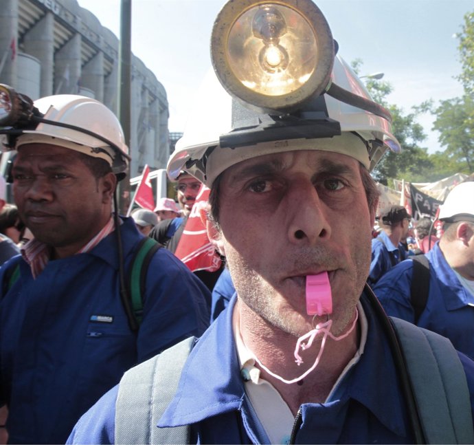 Protestas En Defensa Del Carbón