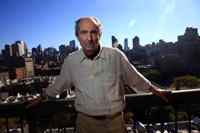 El escritor Philip Roth poses in New York