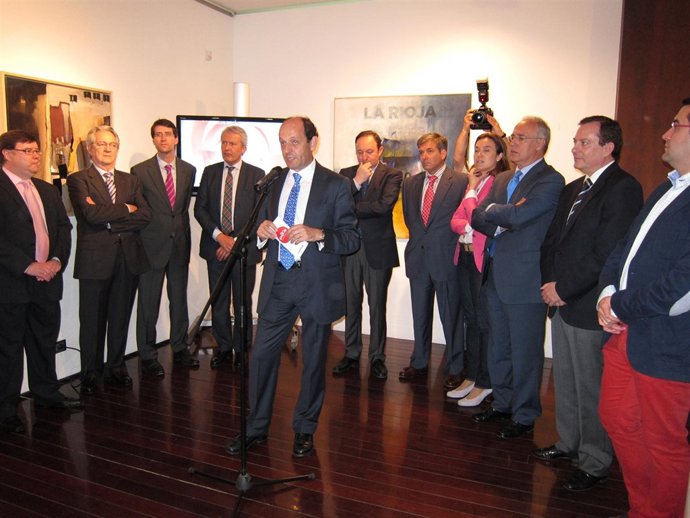 Inauguración De Exposición De 'Diario La Rioja'