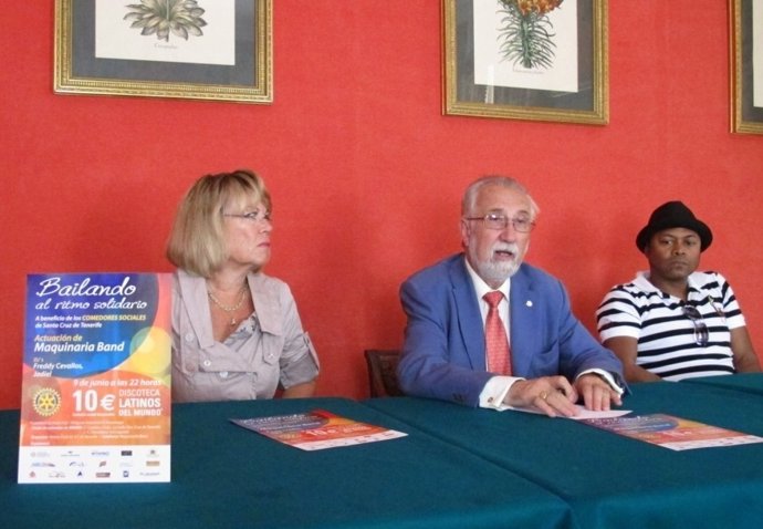 Presentación Del Baile Benéfico