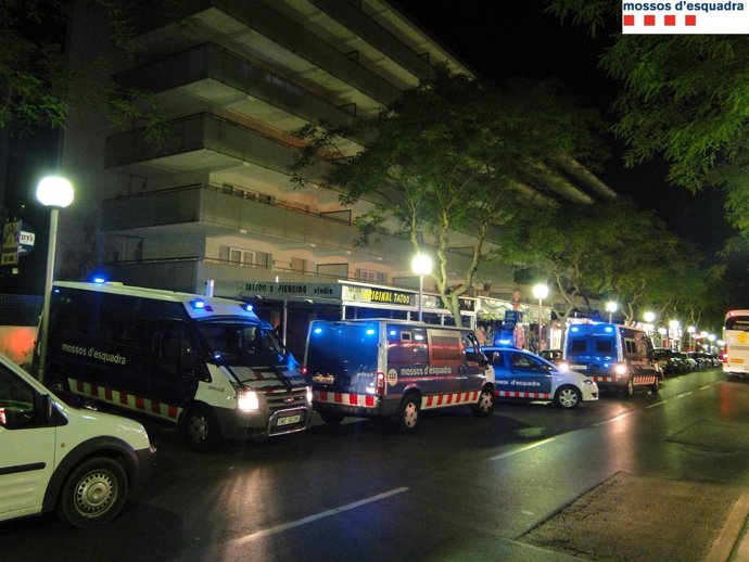 Dispositivo De Mossos En Salou