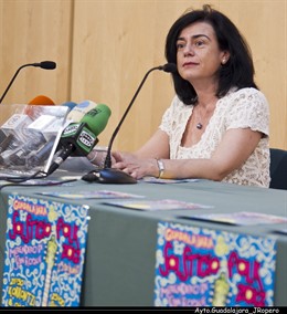 La Edil En La Presentación Del Solsticio Folk