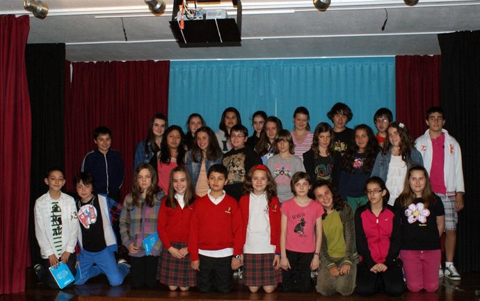  Algunos De Los Menores Que Formarán El Consejo