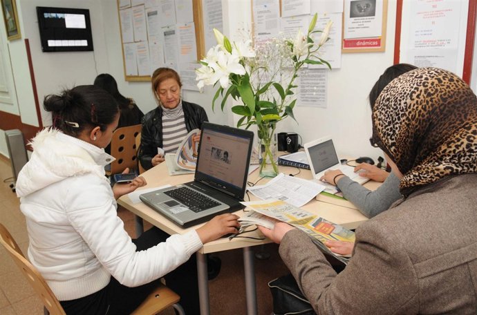 Servicio Municipal De Integración De Inmigrantes