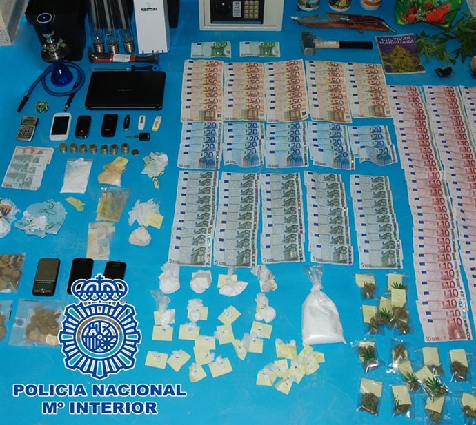 Dinero Y Drogas Intervenidos