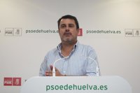 PSOE asegura que el alcalde de Ayamonte considera "una buena noticia" su imputación porque se podrá explicar