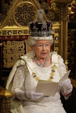 Reina Isabel II