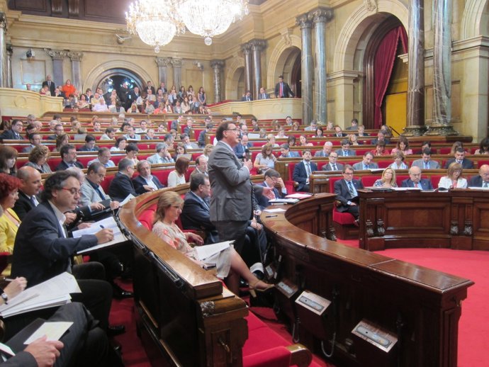 Pleno Del Parlament