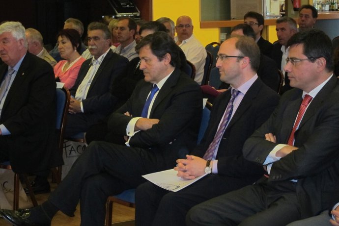 Asamblea General De La FACC, Fernández, De Luis Solar Y Sanjurjo