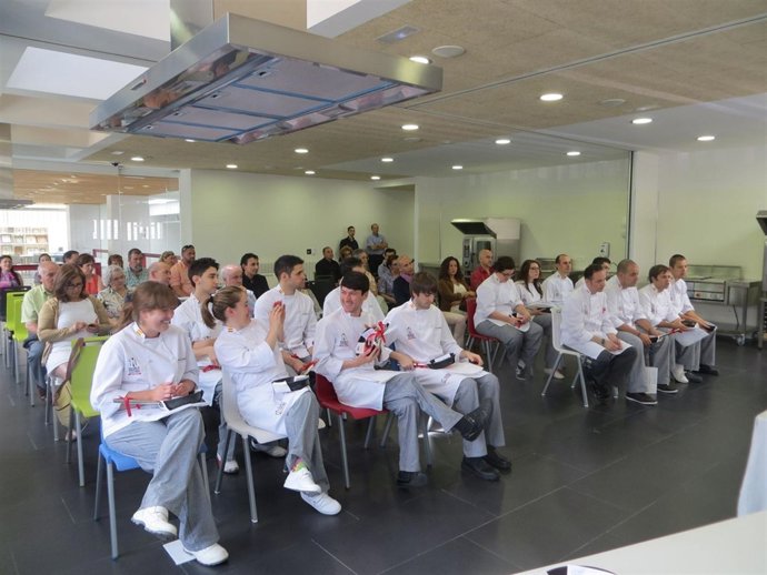 I Promoción Del Curso Superior De Ayudante De Cocina 