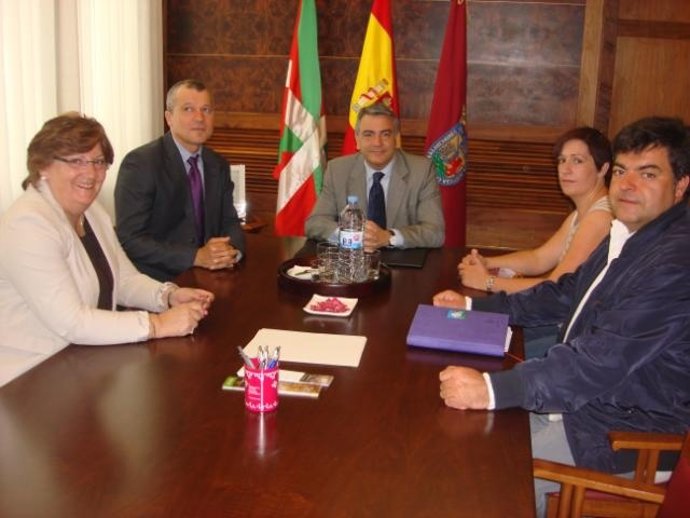 El Diputado General De Alava, Javier De Andrés 