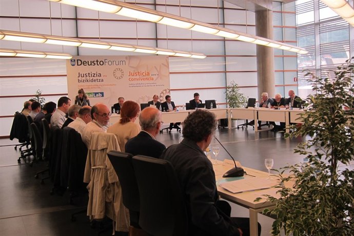 Foro Deusto Sobre 'Justicia Para La Convivencia'