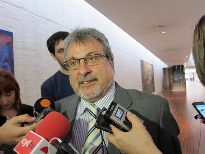 González En Las Cortes