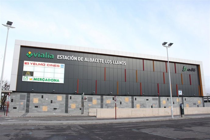 ESTACION DE TREN LOS LLANOS , ALBACETE