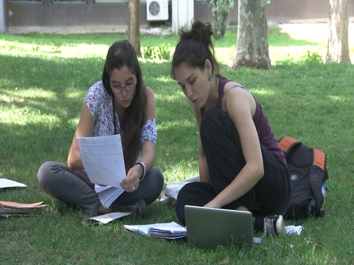 Jóvenes