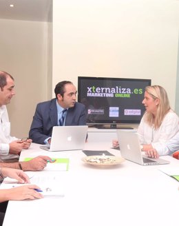Equipo De La Empresa Murciana Xternaliza Marketing Online