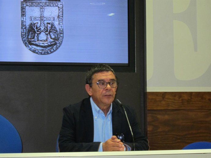 El Concejal De IU Roberto Sánchez Ramos, En Rueda De Prensa