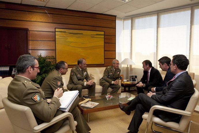 Reunión Silván UME