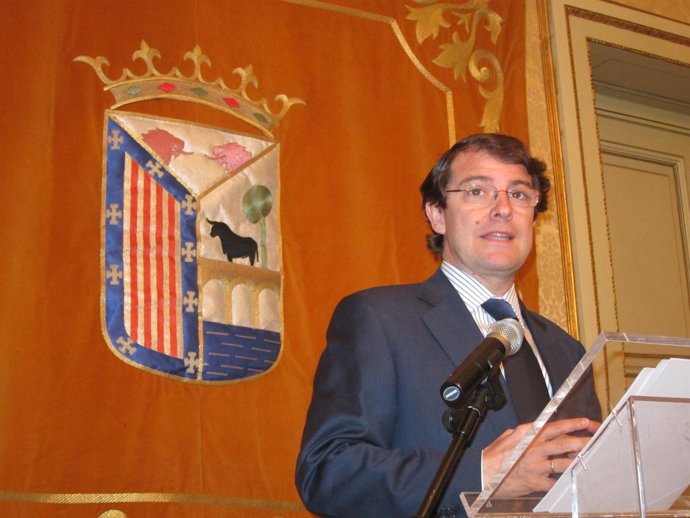 Alfonso Fernández Mañueco