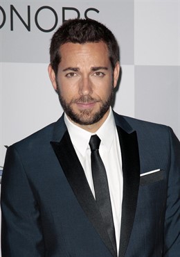 Zachary Levi 