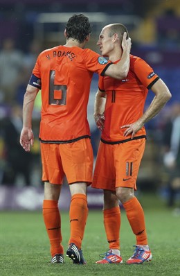 Holanda Cae Ante Dinamarca