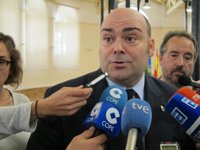 El Ayuntamiento hablará con el Gobierno regional sobre las depuradoras y el Hospital Central