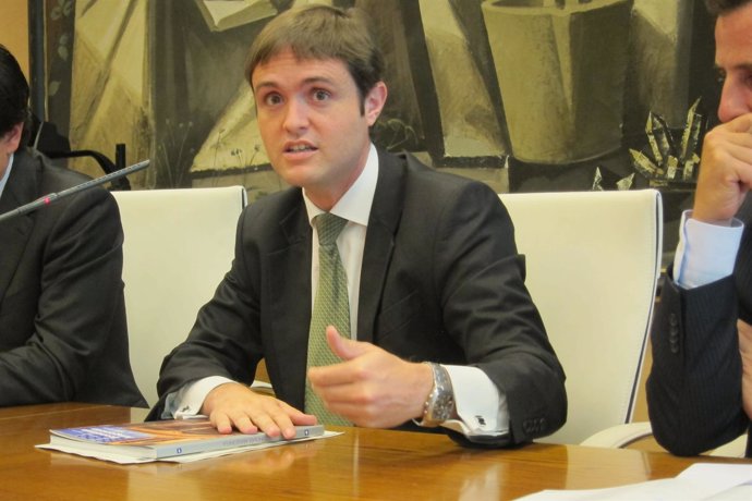 El Director De La Secretaría Técnica De Ibercaja, Antonio Martínez