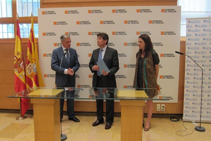 Francisco Vallejo, Arturo Aliaga Y Marina Sevilla