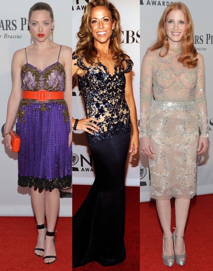 Montaje de Amanda Seyfried, Sheryl Crow y Jessica Chastain en los Tony Awards 