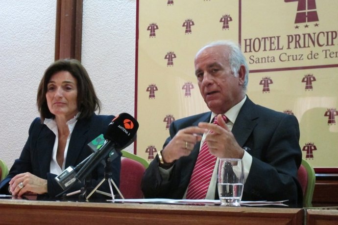 Socas Y Langa, En Rueda De Prensa