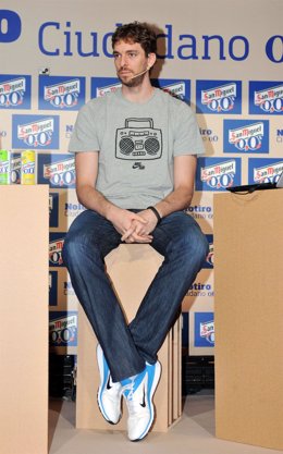 Pau Gasol presenta la campaña 'Nolotiro' de San Miguel 0,0%