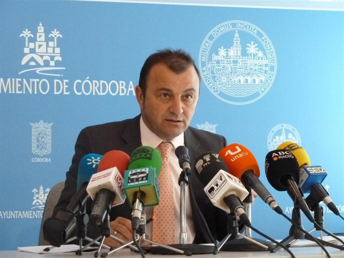 Francisco Tejada En Rueda De Prensa