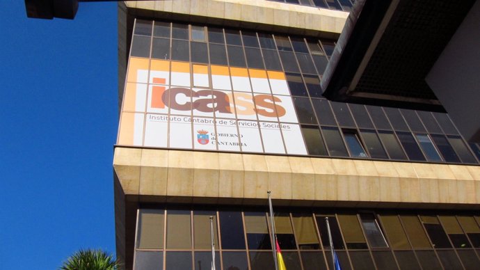 ICASS (Instituto Cántabro De Servicios Sociales)