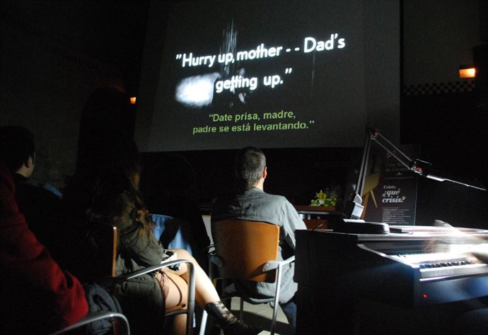 Una De Las Proyecciones Del Festival De Cine Mudo De Uncastillo