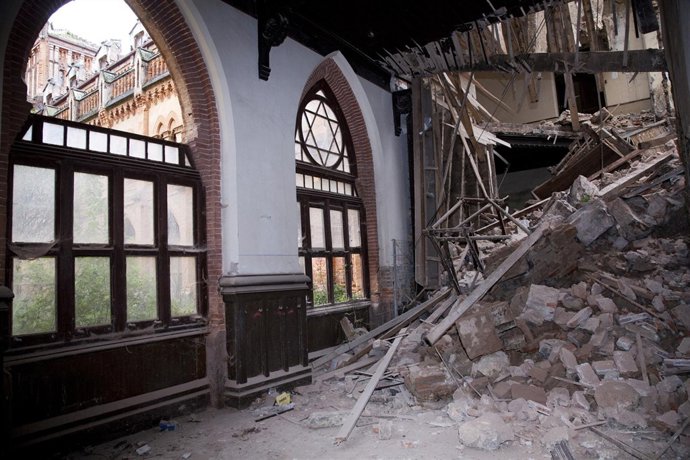 Derrumbe En El Seminario Mayor De Comillas