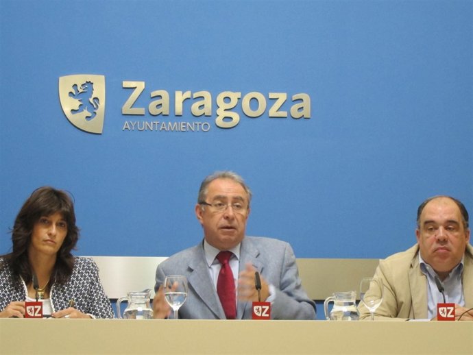 Carmen Dueso,  Fernando Gimeno Y Roberto Fernández