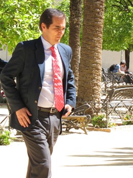 El Presidente Del PP De Córdoba Y Alcalde, José Antonio Nieto