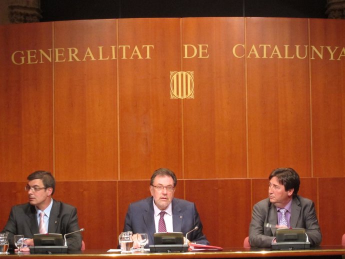 Acuerdo De Los Contratos Programa 2012-2015 En Las Comarcas De Barcelona