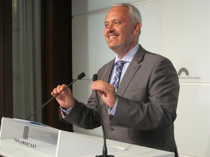 El Diputado Del PP Catalán Santi Rodríguez