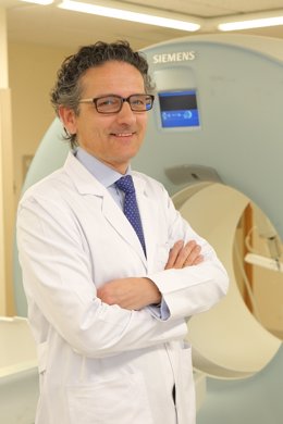 El Doctor Óscar Beloqui, Director De La Unidad De Chequeos De La CUN.
