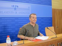 IULV-CA ve "lógico" que comparezcan miembros del Gobierno en la comisión de los ERE