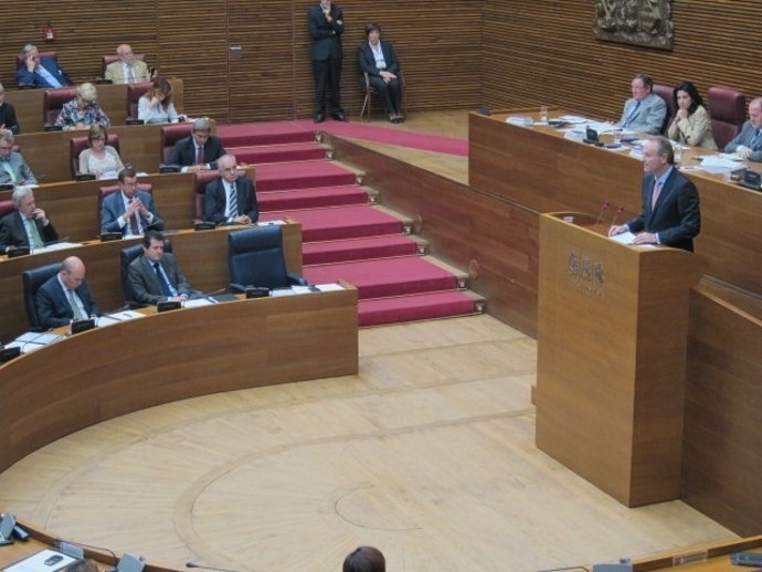 Fabra Presenta El Plan De Reequilibrio En Las Corts