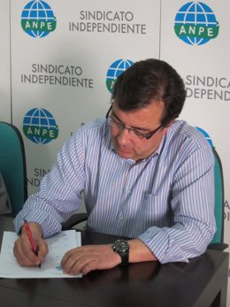 Guillermo Fernández Vara, Secretario Regional Del PSOE