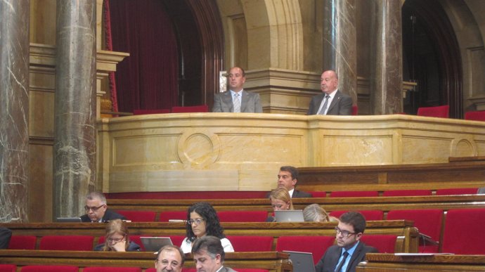 El Síndic De Aran, Carles Barrera, En El Parlament