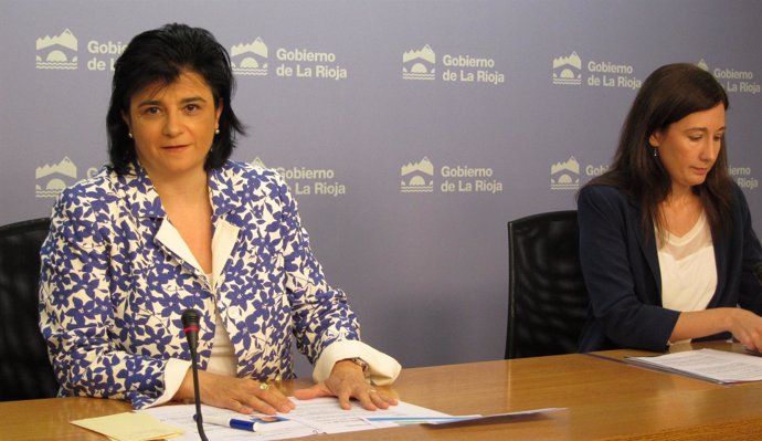 Concepción Arruga, Consejera Administración Pública, Y Natalia Ríos, Estadistica